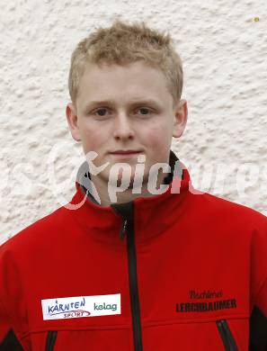 Kaernten Sport. Package Uebergabe. Daniel Lackner (Schiessen). Forstsee, am 21.11.2008.
Foto: Kuess
---
pressefotos, pressefotografie, kuess, qs, qspictures, sport, bild, bilder, bilddatenbank