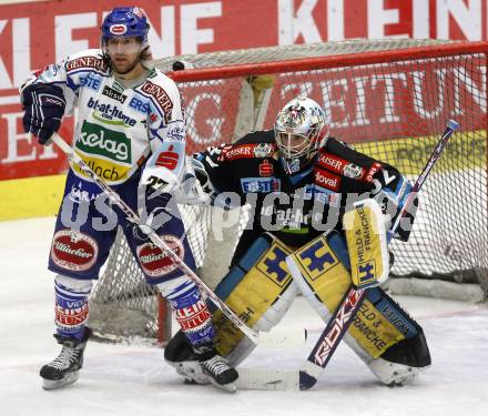 EBEL. Eishockey Bundesliga. EC Pasut VSV gegen EHC LIWEST Linz. Wolfgang Kromp,  (VSV), Alex Westlund (Linz). Villach, am 30.11.2008.
Foto: Kuess 

---
pressefotos, pressefotografie, kuess, qs, qspictures, sport, bild, bilder, bilddatenbank