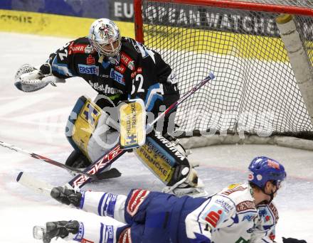 EBEL. Eishockey Bundesliga. EC Pasut VSV gegen EHC LIWEST Linz. Michael Raffl, (VSV),  Alex Westlund (Linz). Villach, am 30.11.2008.
Foto: Kuess 

---
pressefotos, pressefotografie, kuess, qs, qspictures, sport, bild, bilder, bilddatenbank