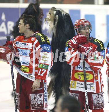 EBEL. Eishockey Bundesliga. KAC gegen Alba Volan. Gregor Hager, Andrew Schneider(KAC), Krampusse. Klagenfurt, am 2.12.2008.
Foto: Kuess 

---
pressefotos, pressefotografie, kuess, qs, qspictures, sport, bild, bilder, bilddatenbank