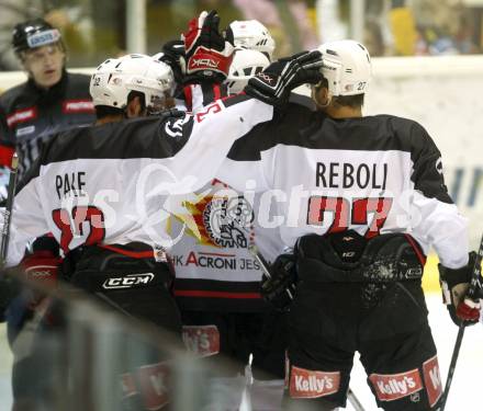 EBEL. Eishockey Bundesliga. KAC gegen  HK Acroni Jesenice. Jubel Jesenice. Klagenfurt, am 5.12.2008.
Foto: Kuess 

---
pressefotos, pressefotografie, kuess, qs, qspictures, sport, bild, bilder, bilddatenbank