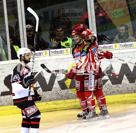 EBEL. Eishockey Bundesliga. KAC gegen  HK Acroni Jesenice. SCHELLANDER Paul, HERBURGER Raphael (KAC), PARE Jean Philippe(Jesenice). Klagenfurt, am 5.12.2008.
Foto: Nadja Kuess


---
pressefotos, pressefotografie, kuess, qs, qspictures, sport, bild, bilder, bilddatenbank