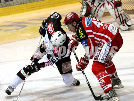 EBEL. Eishockey Bundesliga. KAC gegen  HK Acroni Jesenice. SCHULLER David (KAC), STROEMBERG Conny (Jesenice). Klagenfurt, am 5.12.2008.
Foto: Nadja Kuess


---
pressefotos, pressefotografie, kuess, qs, qspictures, sport, bild, bilder, bilddatenbank