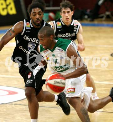 Basketball Bundesliga. Woerthersee Piraten gegen Guessing Knights.  Timothy Burnette (Piraten).  Klagenfurt, 7.12.2008
Foto: Kuess

---
pressefotos, pressefotografie, kuess, qs, qspictures, sport, bild, bilder, bilddatenbank