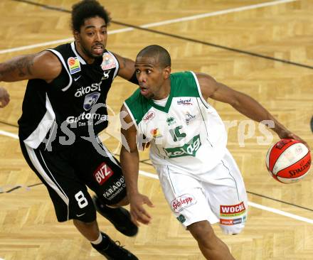 Basketball Bundesliga. Woerthersee Piraten gegen Guessing Knights.  Timothy Burnette (Piraten).  Klagenfurt, 7.12.2008
Foto: Nadja Kuess

---
pressefotos, pressefotografie, kuess, qs, qspictures, sport, bild, bilder, bilddatenbank