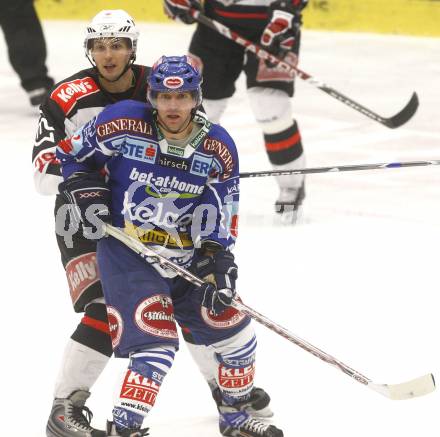 EBEL. Eishockey Bundesliga. EC Pasut VSV gegen HK Acroni Jesenice. Wolfgang Kromp (VSV), Ales Kranjc (Jesenice). Villach, am 7.12.2008.
Foto: Kuess 


---
pressefotos, pressefotografie, kuess, qs, qspictures, sport, bild, bilder, bilddatenbank