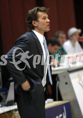 Basketball Bundesliga. Woerthersee Piraten gegen Guessing Knights.  Trainer Matthias Fischer (Piraten).  Klagenfurt, 7.12.2008
Foto: Kuess

---
pressefotos, pressefotografie, kuess, qs, qspictures, sport, bild, bilder, bilddatenbank