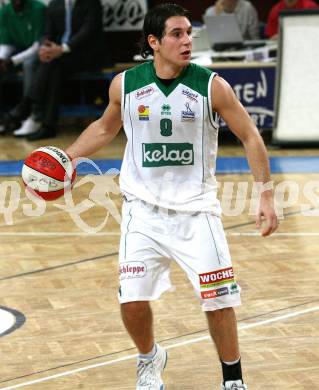 Basketball Bundesliga. Woerthersee Piraten gegen Guessing Knights.  Andreas Kuttnig (Piraten).  Klagenfurt, 7.12.2008
Foto: Nadja Kuess


---
pressefotos, pressefotografie, kuess, qs, qspictures, sport, bild, bilder, bilddatenbank