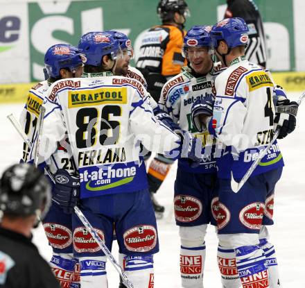 EBEL. Eishockey Bundesliga. EC Pasut VSV gegen Graz 99ers. Jubel (VSV). Villach, am 9.12.2008.
Foto: Nadja Kuess



---
pressefotos, pressefotografie, kuess, qs, qspictures, sport, bild, bilder, bilddatenbank