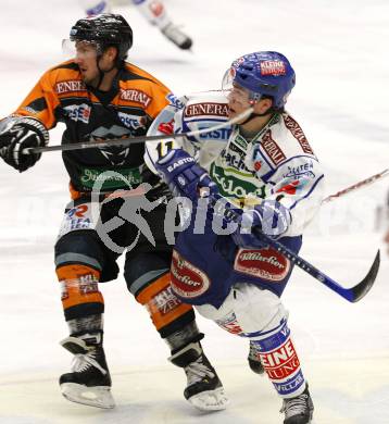 EBEL. Eishockey Bundesliga. EC Pasut VSV gegen Graz 99ers. Niko Nico Toff (VSV), Sven Klimbacher (Graz). Villach, am 9.12.2008.
Foto: Nadja Kuess



---
pressefotos, pressefotografie, kuess, qs, qspictures, sport, bild, bilder, bilddatenbank