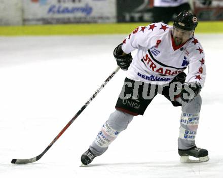 Eishockey CHL. Carinthian Hokey League. HCP Pubersdorf gegen Althofen. Michael Haas (Pubersdorf). Klagenfurt, 6.12.2008
Foto: Nadja Kuess 
---
pressefotos, pressefotografie, kuess, qs, qspictures, sport, bild, bilder, bilddatenbank