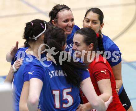 Volleyball Challenge Cup. ATSC Wildcats gegen Markopoulo (Griechenland). Jubel  (Wildcats). Klagenfurt, am 11.12.2008.
Foto: Nadja Kuess 


---
pressefotos, pressefotografie, kuess, qs, qspictures, sport, bild, bilder, bilddatenbank