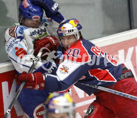 EBEL. Eishockey Bundesliga. EC Pasut VSV gegen EC Red Bull Salzburg. Roland Kaspitz, (VSV), Daniel Welser (Salzburg). Villach, am 14.12.2008.
Foto: Kuess 

---
pressefotos, pressefotografie, kuess, qs, qspictures, sport, bild, bilder, bilddatenbank