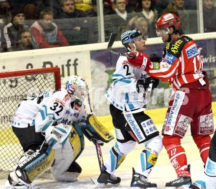 EBEL. Eishockey Bundesliga. KAC gegen  EHC LIWEST Linz. HAGER Gregor (KAC), LUKAS Philipp, WESTLUND Alex (Linz). Klagenfurt, am 14.12.2008.
Foto: Kuess 

---
pressefotos, pressefotografie, kuess, qs, qspictures, sport, bild, bilder, bilddatenbank