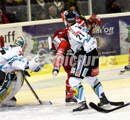 EBEL. Eishockey Bundesliga. KAC gegen  EHC LIWEST Linz. HAGER Gregor (KAC), LUKAS Philipp, WESTLUND Alex (Linz). Klagenfurt, am 14.12.2008.
Foto: Kuess 

---
pressefotos, pressefotografie, kuess, qs, qspictures, sport, bild, bilder, bilddatenbank