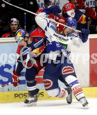 EBEL. Eishockey Bundesliga. EC Pasut VSV gegen EC Red Bull Salzburg. Jonathan Ferland,  (VSV), Matthias Trattnig (Salzburg). Villach, am 14.12.2008.
Foto: Kuess 

---
pressefotos, pressefotografie, kuess, qs, qspictures, sport, bild, bilder, bilddatenbank