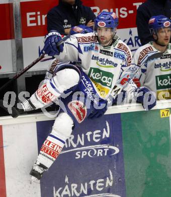 EBEL. Eishockey Bundesliga. EC Pasut VSV gegen EC Red Bull Salzburg. Justin Mapletoft (VSV). Villach, am 14.12.2008.
Foto: Kuess 

---
pressefotos, pressefotografie, kuess, qs, qspictures, sport, bild, bilder, bilddatenbank