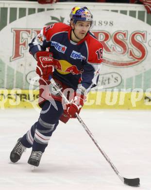 EBEL. Eishockey Bundesliga. EC Pasut VSV gegen EC Red Bull Salzburg. Manuel Latusa (Salzburg). Villach, am 14.12.2008.
Foto: Kuess 

---
pressefotos, pressefotografie, kuess, qs, qspictures, sport, bild, bilder, bilddatenbank