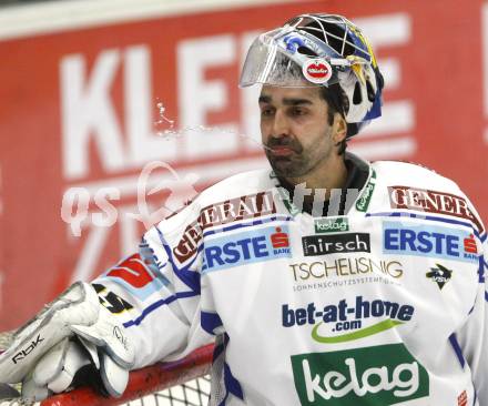 EBEL. Eishockey Bundesliga. EC Pasut VSV gegen EC Red Bull Salzburg. Gert Prohaska (VSV). Villach, am 14.12.2008.
Foto: Kuess 

---
pressefotos, pressefotografie, kuess, qs, qspictures, sport, bild, bilder, bilddatenbank