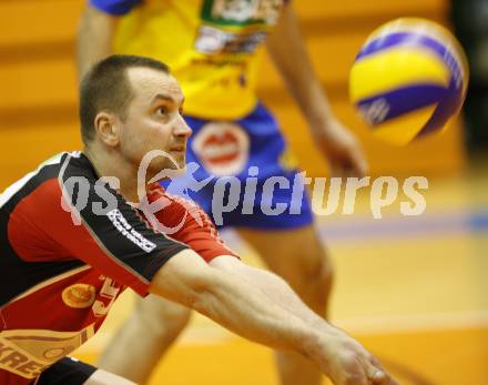 Volleyball. Challenge Cup. SK Aich/Dob gegen TV Amriswil (Schweiz). Martin Pipa (Aich). Prevalje, 16.12.2008.
Foto: Kuess
---
pressefotos, pressefotografie, kuess, qs, qspictures, sport, bild, bilder, bilddatenbank