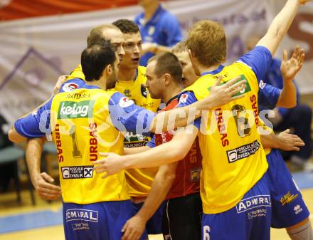 Volleyball. Challenge Cup. SK Aich/Dob gegen TV Amriswil (Schweiz). Jubel (Aich). Prevalje, 16.12.2008.
Foto: Kuess

---
pressefotos, pressefotografie, kuess, qs, qspictures, sport, bild, bilder, bilddatenbank