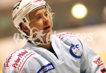 Eishockey Carinthian Hokey League. CHL. Steindorf gegen Althofen. Georg Michenthaler (Steindorf). Steindorf, am 20.12.2008.
Foto: Kuess
---
pressefotos, pressefotografie, kuess, qs, qspictures, sport, bild, bilder, bilddatenbank