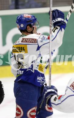 EBEL. Eishockey Bundesliga. EC Pasut VSV gegen Alba Volan Szekesfehervar. Torjubel Dan Cavanaugh. Villach, am 21.12.2008.
Foto: Kuess 


---
pressefotos, pressefotografie, kuess, qs, qspictures, sport, bild, bilder, bilddatenbank