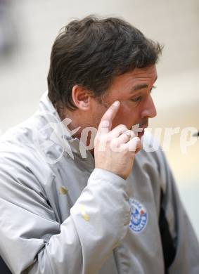 Volleyball. MEVZA. ATSC Wildcats gegen Osijek. Trainer Helmut Voggenberger (Wildcats). Klagenfurt, am 20.12.2008.
Foto: Kuess

---
pressefotos, pressefotografie, kuess, qs, qspictures, sport, bild, bilder, bilddatenbank