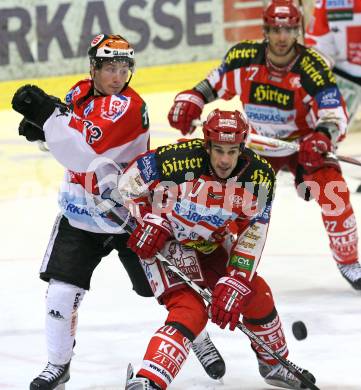 EBEL. Eishockey Bundesliga. KAC gegen HC TWK Innsbruck. NORRIS Warren (KAC), JOHNER Dustin (Innsbruck). Klagenfurt, am 21.12.2008.
Foto: Kuess 

---
pressefotos, pressefotografie, kuess, qs, qspictures, sport, bild, bilder, bilddatenbank