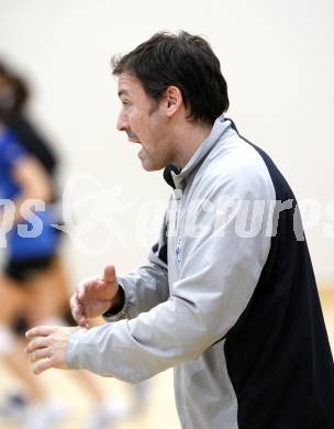 Volleyball. MEVZA. ATSC Wildcats gegen Osijek. Trainer Helmut Voggenberger (Wildcats). Klagenfurt, am 20.12.2008.
Foto: Kuess

---
pressefotos, pressefotografie, kuess, qs, qspictures, sport, bild, bilder, bilddatenbank