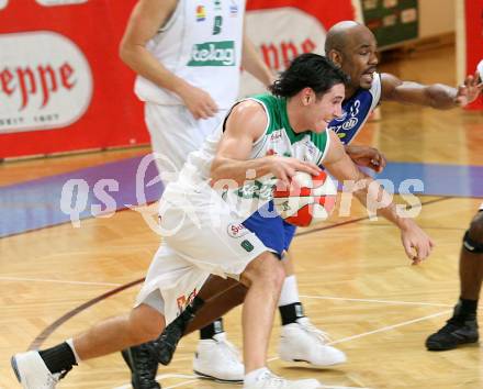 Basketball Bundesliga. Woerthersee Piraten gegen Allianz Gmunden Swans. Andreas Kuttnig  (Piraten).  Klagenfurt, 22.12.2008
Foto: Kuess

---
pressefotos, pressefotografie, kuess, qs, qspictures, sport, bild, bilder, bilddatenbank