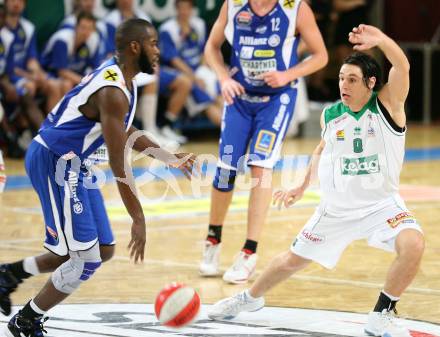 Basketball Bundesliga. Woerthersee Piraten gegen Allianz Gmunden Swans. Andreas Kuttnig (Piraten).  Klagenfurt, 22.12.2008
Foto: Kuess

---
pressefotos, pressefotografie, kuess, qs, qspictures, sport, bild, bilder, bilddatenbank