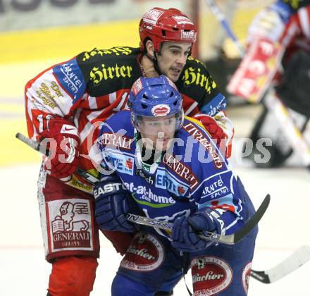 EBEL. Eishockey Bundesliga. KAC gegen VSV. Warren Norris (KAC), Roland Kaspitz (VSV). Klagenfurt, am 23.12.2008.
Foto: Nadja Kuess 
---
pressefotos, pressefotografie, kuess, qs, qspictures, sport, bild, bilder, bilddatenbank