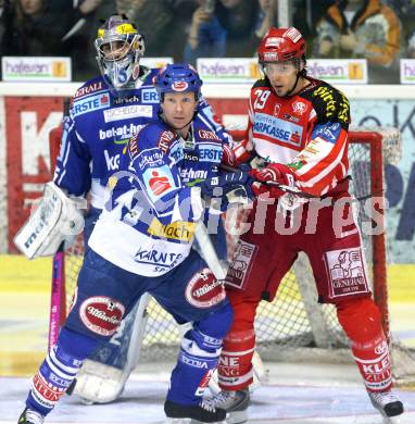 EBEL. Eishockey Bundesliga. KAC gegen VSV. Christoph Brandner (KAC), Robby Sandrock, Gert Prohaska (VSV). Klagenfurt, am 23.12.2008.
Foto: Nadja Kuess 
---
pressefotos, pressefotografie, kuess, qs, qspictures, sport, bild, bilder, bilddatenbank