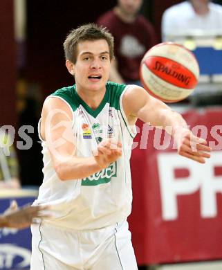 Basketball Bundesliga. Woerthersee Piraten gegen Allianz Gmunden Swans. Rasid Mahalbasic (Piraten).  Klagenfurt, 22.12.2008
Foto: Kuess

---
pressefotos, pressefotografie, kuess, qs, qspictures, sport, bild, bilder, bilddatenbank