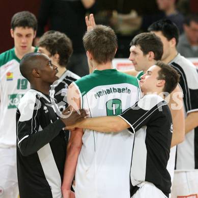 Basketball Bundesliga. Woerthersee Piraten gegen Allianz Gmunden Swans. Jubel Piraten.  Klagenfurt, 22.12.2008
Foto: Kuess

---
pressefotos, pressefotografie, kuess, qs, qspictures, sport, bild, bilder, bilddatenbank