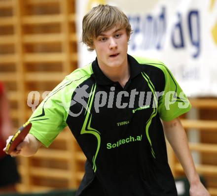 Tischtennis. Kaerntner Meisterschaft. Alexander Rems (Seeboden). St. Ruprecht, am 21.12.2008.
Foto: Kuess
---
pressefotos, pressefotografie, kuess, qs, qspictures, sport, bild, bilder, bilddatenbank