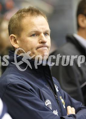 EBEL. Eishockey Bundesliga. KAC gegen VSV. Co-Trainer Johan Stroemwall (VSV). Klagenfurt, am 23.12.2008.
Foto: Kuess 

---
pressefotos, pressefotografie, kuess, qs, qspictures, sport, bild, bilder, bilddatenbank