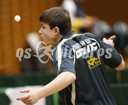 Tischtennis. Kaerntner Meisterschaft. Marcel Brunner (Velden). St. Ruprecht, am 21.12.2008.
Foto: Kuess
---
pressefotos, pressefotografie, kuess, qs, qspictures, sport, bild, bilder, bilddatenbank