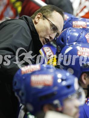 EBEL. Eishockey Bundesliga. KAC gegen VSV. Trainer Larry Huras (VSV). Klagenfurt, am 23.12.2008.
Foto: Kuess 

---
pressefotos, pressefotografie, kuess, qs, qspictures, sport, bild, bilder, bilddatenbank