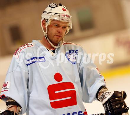 Eishockey Carinthian Hokey League. CHL. Steindorf gegen Althofen. Stefan Gram (Steindorf). Steindorf, am 20.12.2008.
Foto: Kuess
---
pressefotos, pressefotografie, kuess, qs, qspictures, sport, bild, bilder, bilddatenbank