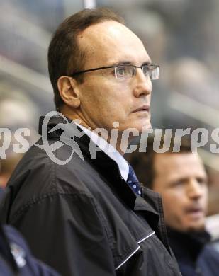 EBEL. Eishockey Bundesliga. KAC gegen VSV. Trainer Larry Huras (VSV). Klagenfurt, am 23.12.2008.
Foto: Kuess 

---
pressefotos, pressefotografie, kuess, qs, qspictures, sport, bild, bilder, bilddatenbank