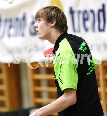 Tischtennis. Kaerntner Meisterschaft. Alexander Rems (Seeboden). St. Ruprecht, am 21.12.2008.
Foto: Kuess
---
pressefotos, pressefotografie, kuess, qs, qspictures, sport, bild, bilder, bilddatenbank