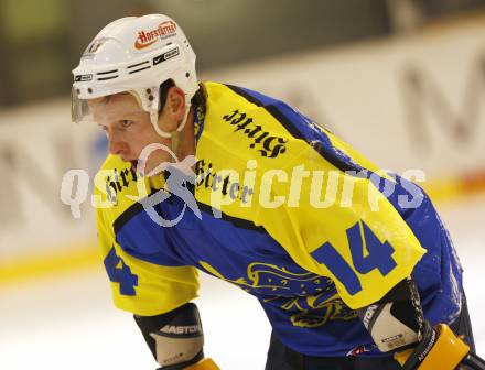 Eishockey Carinthian Hokey League. CHL. Steindorf gegen Althofen. Marko Ganster (Althofen). Steindorf, am 20.12.2008.
Foto: Kuess
---
pressefotos, pressefotografie, kuess, qs, qspictures, sport, bild, bilder, bilddatenbank