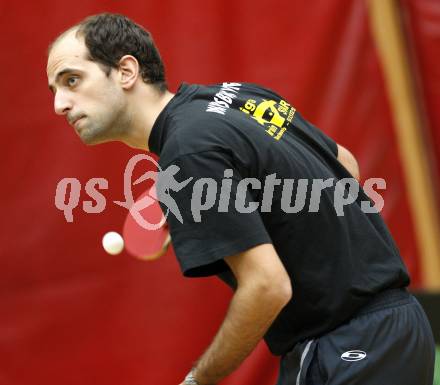 Tischtennis. Kaerntner Meisterschaft. Christian Kofler (Velden). St. Ruprecht, am 21.12.2008.
Foto: Kuess
---
pressefotos, pressefotografie, kuess, qs, qspictures, sport, bild, bilder, bilddatenbank