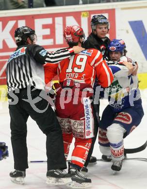 EBEL. Eishockey Bundesliga. EC Pasut VSV gegen EC KAC. PETRIK Benjamin (VSV), GEIER Stefan (KAC). Villach, am 26.12.2008.
Foto: Nadja Kuess 


---
pressefotos, pressefotografie, kuess, qs, qspictures, sport, bild, bilder, bilddatenbank