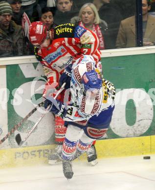 EBEL. Eishockey Bundesliga. EC Pasut VSV gegen EC KAC. KRISTLER Andreas (VSV), RATZ Herbert (KAC). Villach, am 26.12.2008.
Foto: Nadja Kuess 


---
pressefotos, pressefotografie, kuess, qs, qspictures, sport, bild, bilder, bilddatenbank