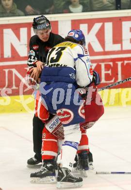 EBEL. Eishockey Bundesliga. EC Pasut VSV gegen EC KAC. PETRIK Benjamin (VSV), GEIER Stefan (KAC). Villach, am 26.12.2008.
Foto: Nadja Kuess 


---
pressefotos, pressefotografie, kuess, qs, qspictures, sport, bild, bilder, bilddatenbank