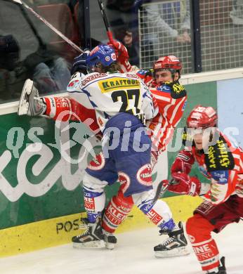 EBEL. Eishockey Bundesliga. EC Pasut VSV gegen EC KAC. KROMP Wolfgang (VSV), SCHULLER David, GEIER Stefan (KAC). Villach, am 26.12.2008.
Foto: Nadja Kuess 


---
pressefotos, pressefotografie, kuess, qs, qspictures, sport, bild, bilder, bilddatenbank