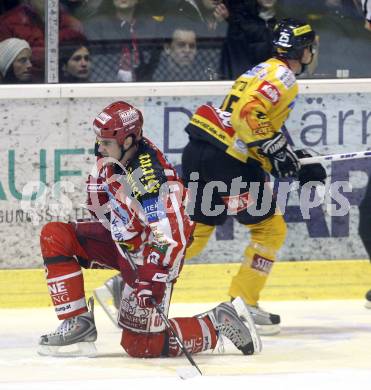 EBEL. Eishockey Bundesliga. KAC gegen EV Vienna Capitals. Warren Norris, (KAC), Benoit Gratton  (Capitals). Klagenfurt, am 28.12.2008.
Foto: Kuess 

---
pressefotos, pressefotografie, kuess, qs, qspictures, sport, bild, bilder, bilddatenbank